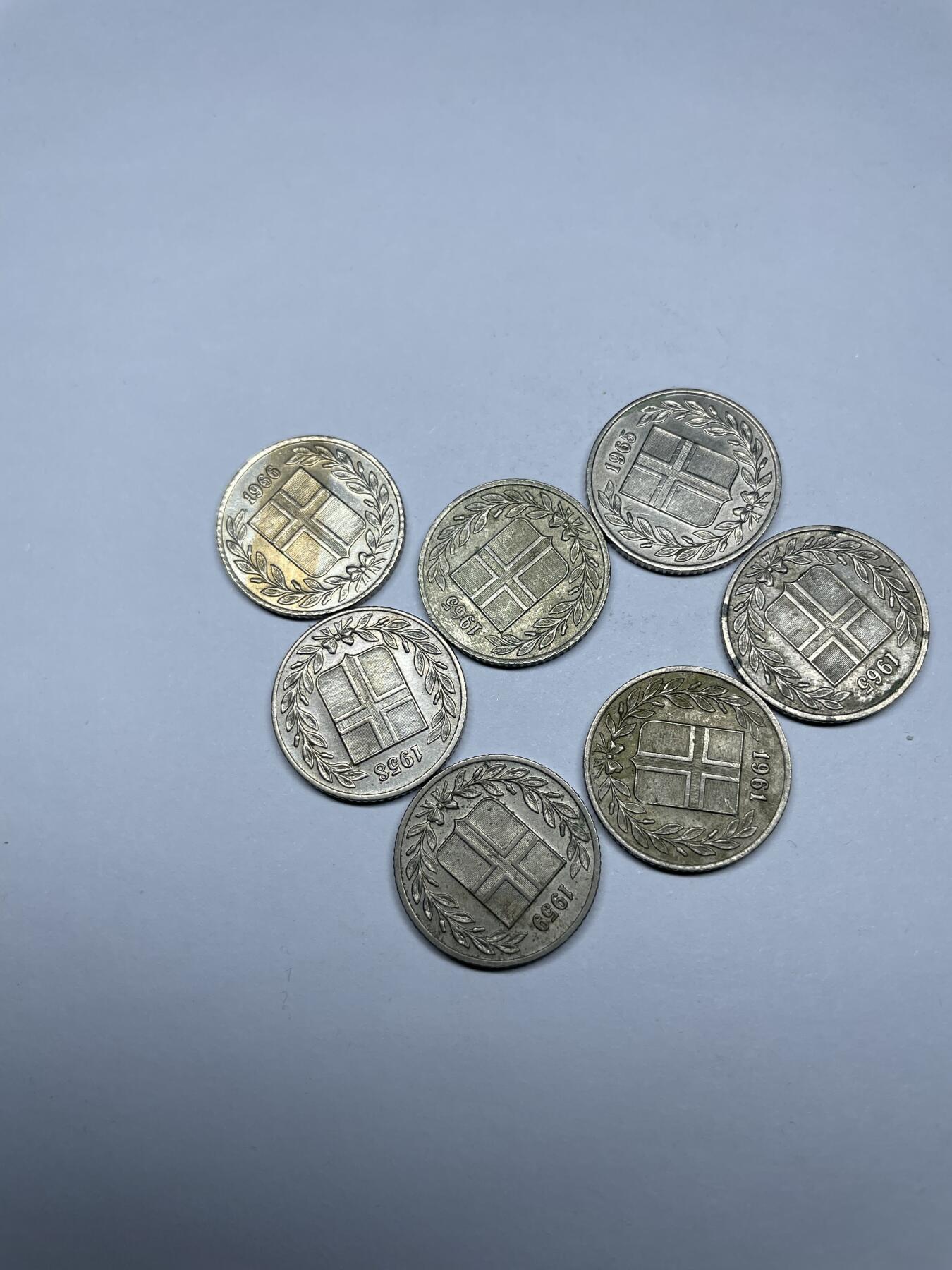 每日一拍，2024年集古藏今外币拍卖第十九期-第8场—（总第188拍），可以寄存60天，满160元包邮。 冰岛25奥拉7枚