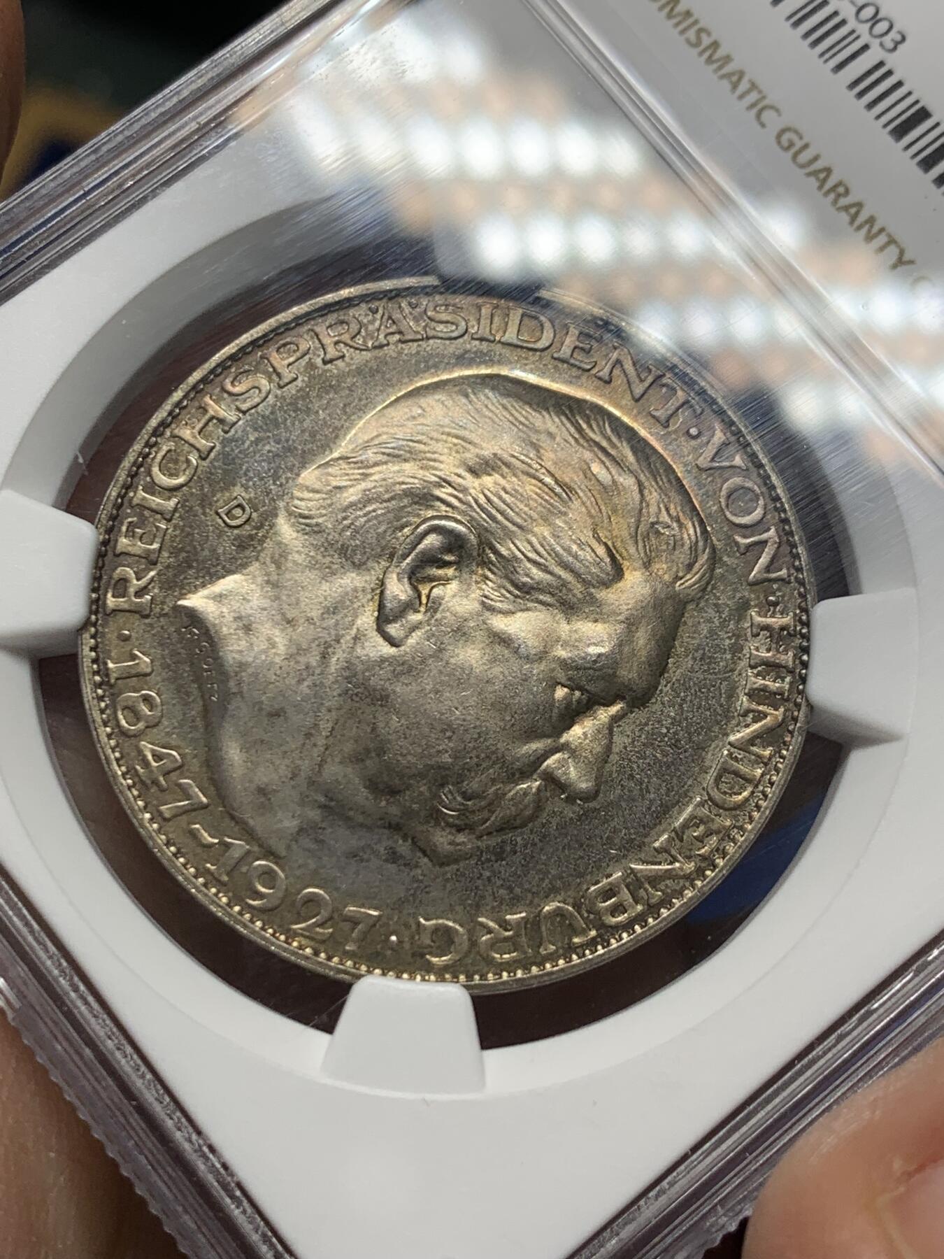 《竞宝斋》第341场 周日，周一，2场连拍 （全场包邮） NGC MS63 德国1927年兴登堡80大寿5马克纪念币章，原汁原味淡金彩老包浆，包浆醇厚  状态极佳。