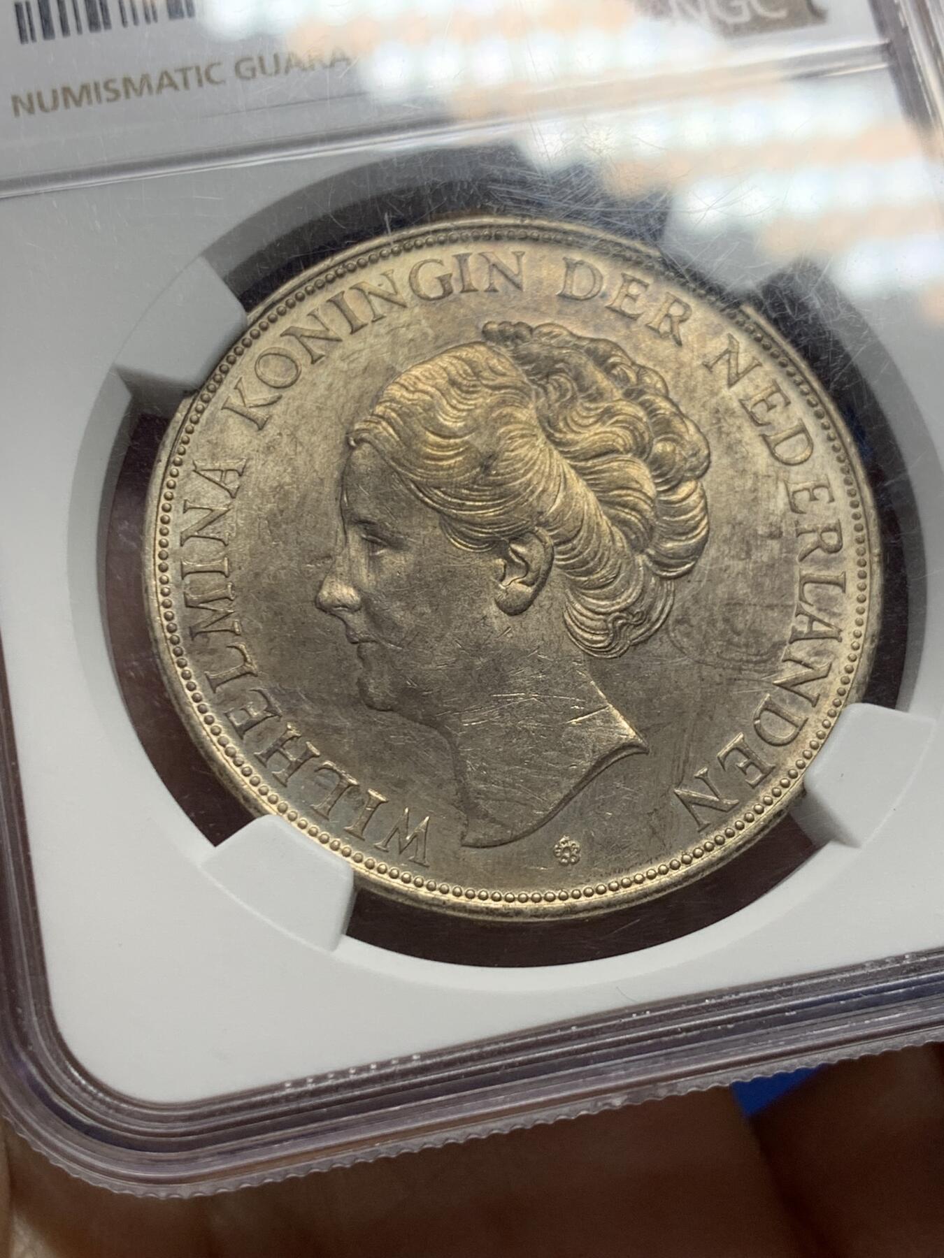 《竞宝斋》第341场 周日，周一，2场连拍 （全场包邮） NGC MS61 荷兰 1937年 2.5荷兰盾 威廉敏娜 银币 欧洲灰色包浆
