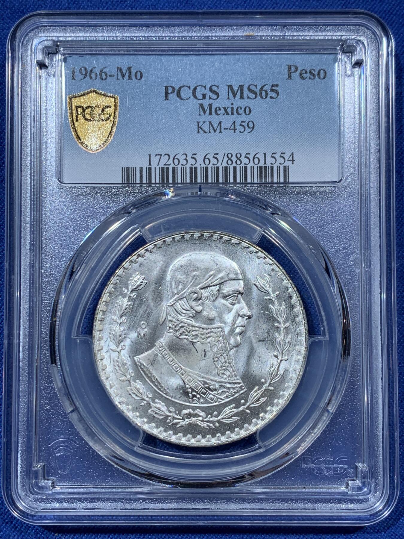 《竞宝斋》第341场 周日，周一，2场连拍 （全场包邮） PCGS MS65 墨西哥1966年海盗鹰洋1比索银币