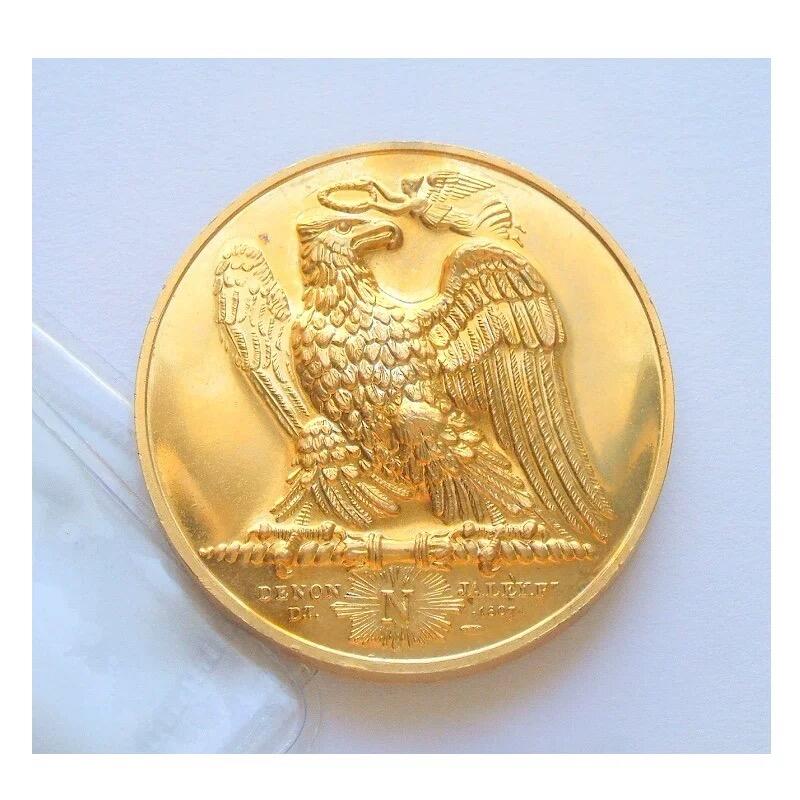 法国纪念1815年拿破仑流放+雄鹰高浮雕精制大镀金章 40MM