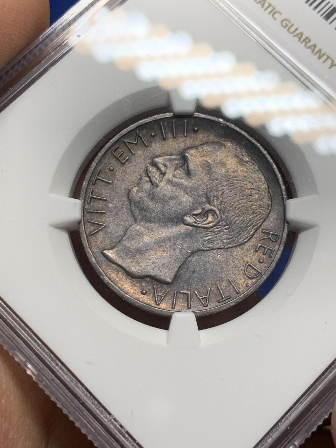 《竞宝斋》第341场 周日，周一，2场连拍 （全场包邮） NGC MS63 意大利1927年埃马努埃莱三世马车10里拉银币 经典品种 好品少见 极为养眼的欧陆五彩老包浆
