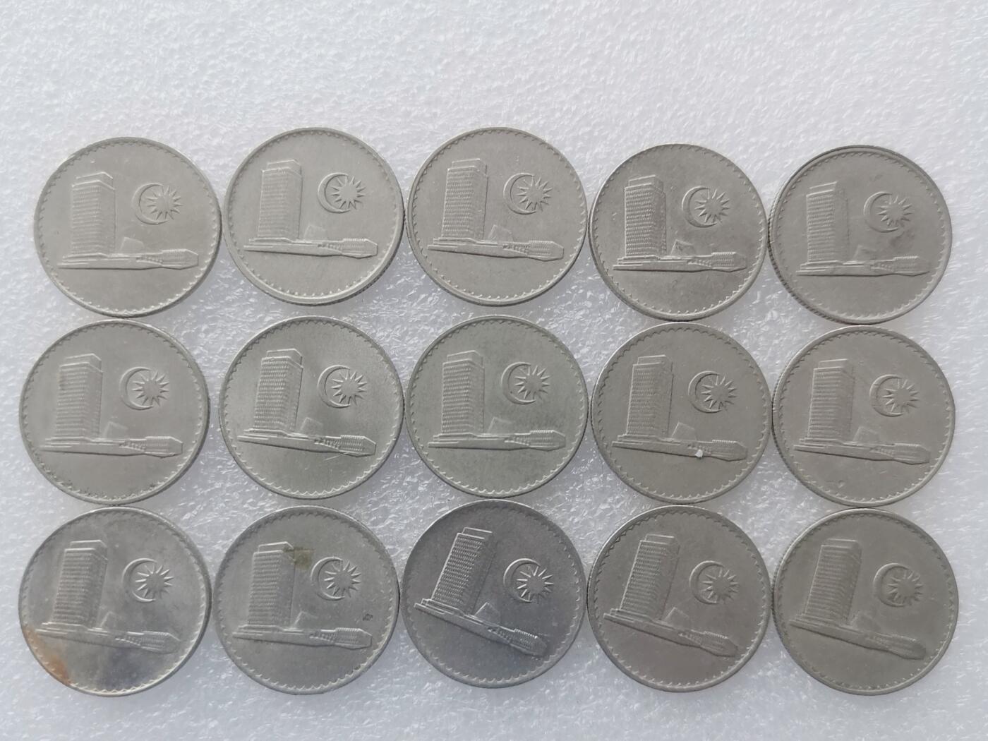 第一海外回流一元起拍收藏 散集专场. 第156期 马来西亚大厦版10分硬币 15枚