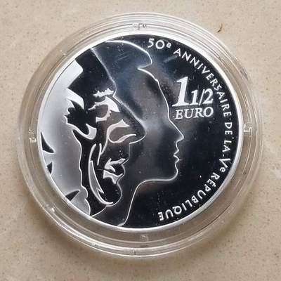 【币将精彩】世界钱币拍卖（2025-8-27） - 法国2008年法兰西第五共和国50周年纪念银币 22克全品精制银币，带证书包装。