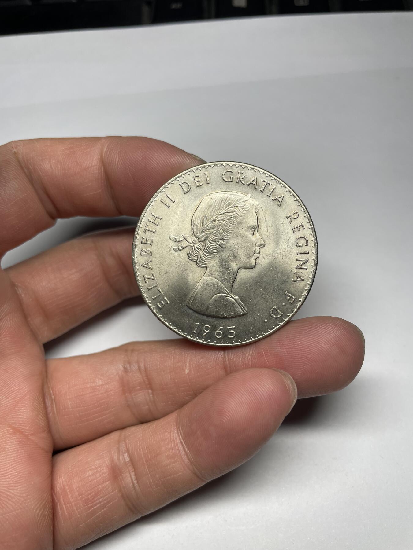 每日一拍，2024年集古藏今外币拍卖第十九期-第9场—（总第189拍），可以寄存60天，满160元包邮。 1965年英国克朗纪念币
