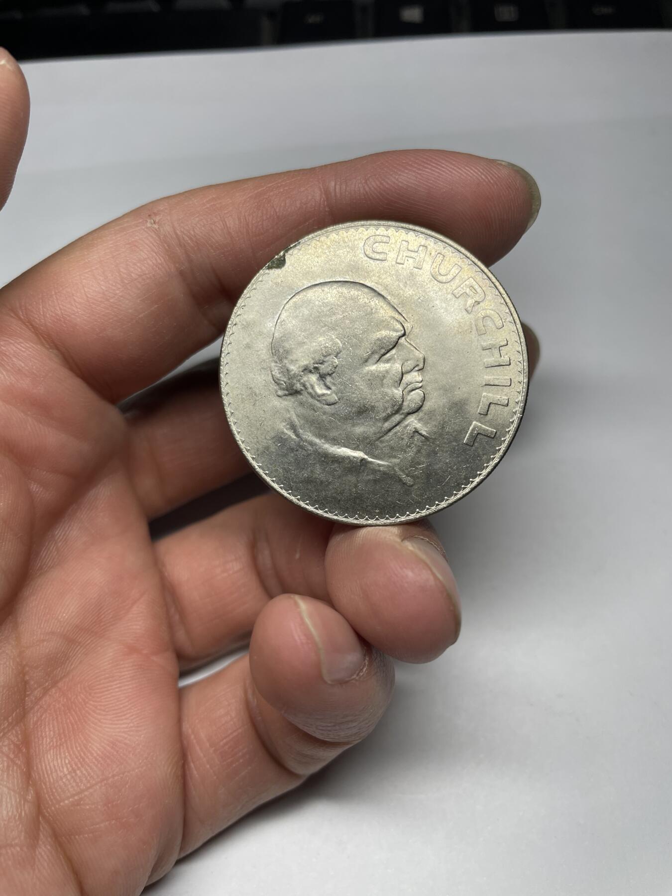 每日一拍，2024年集古藏今外币拍卖第十九期-第9场—（总第189拍），可以寄存60天，满160元包邮。 1965年英国克朗纪念币
