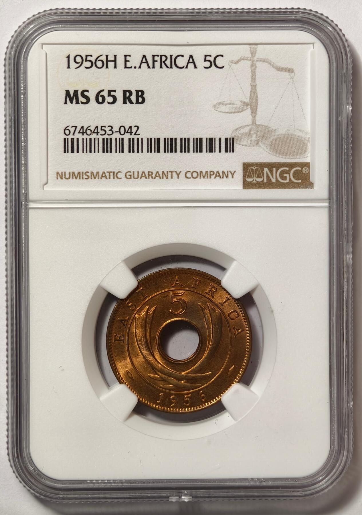 紫瑗钱币——第484期 英属东非 1956年 H版 伊丽莎白二世 5分 红铜币 NGC MS65 RB