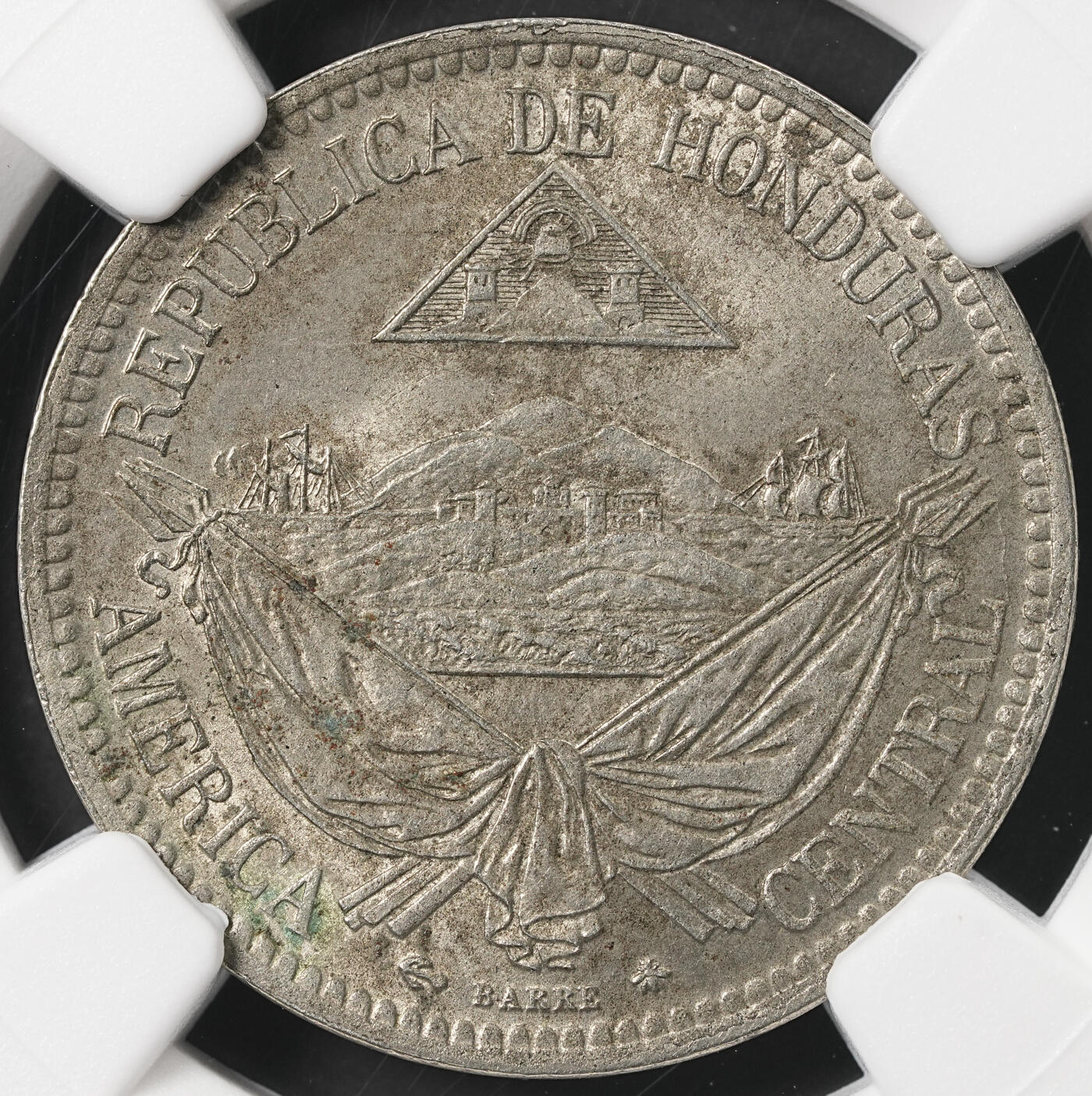 修遠堂世界钱币第五十二期 全场包邮 NGC MS62 1869年洪都拉斯1/2 REAL 少见品种
