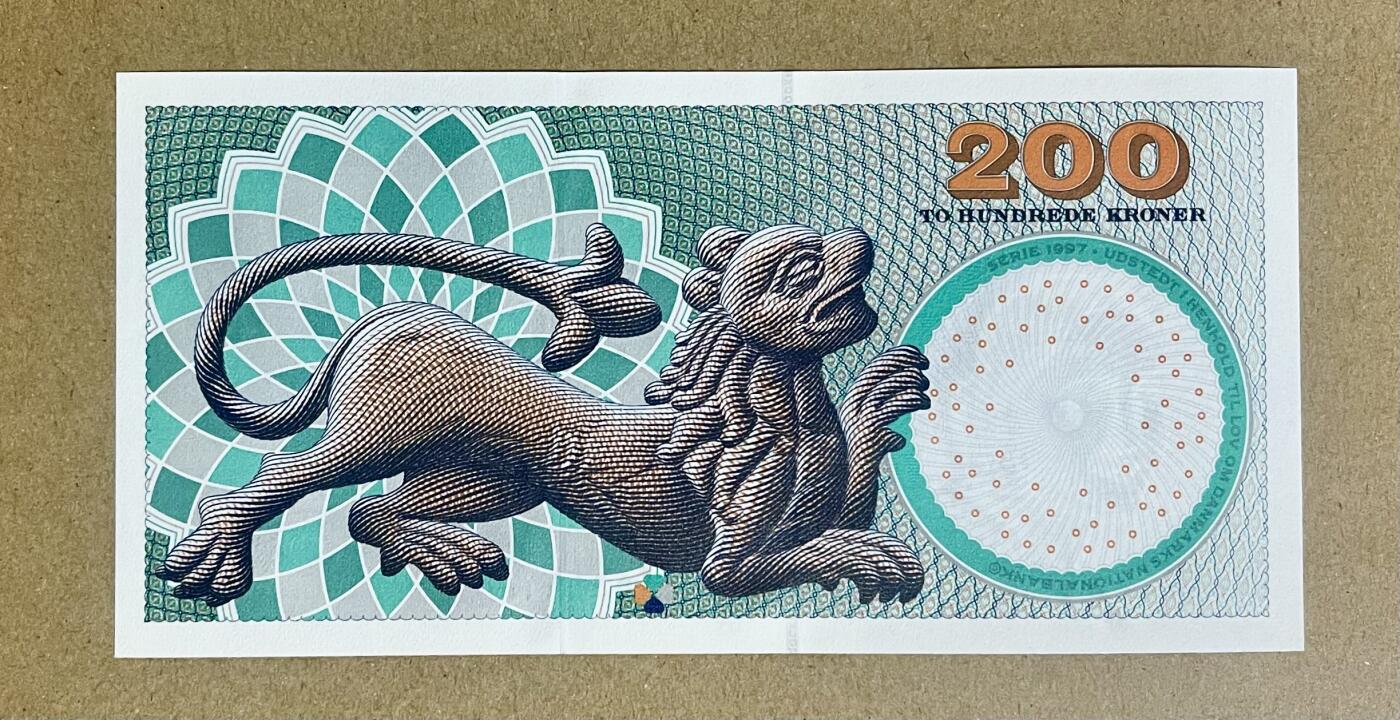 一帆外币靓号专拍第3场 丹麦浮雕初版无全息200克朗 97年首发A1冠 绝品unc