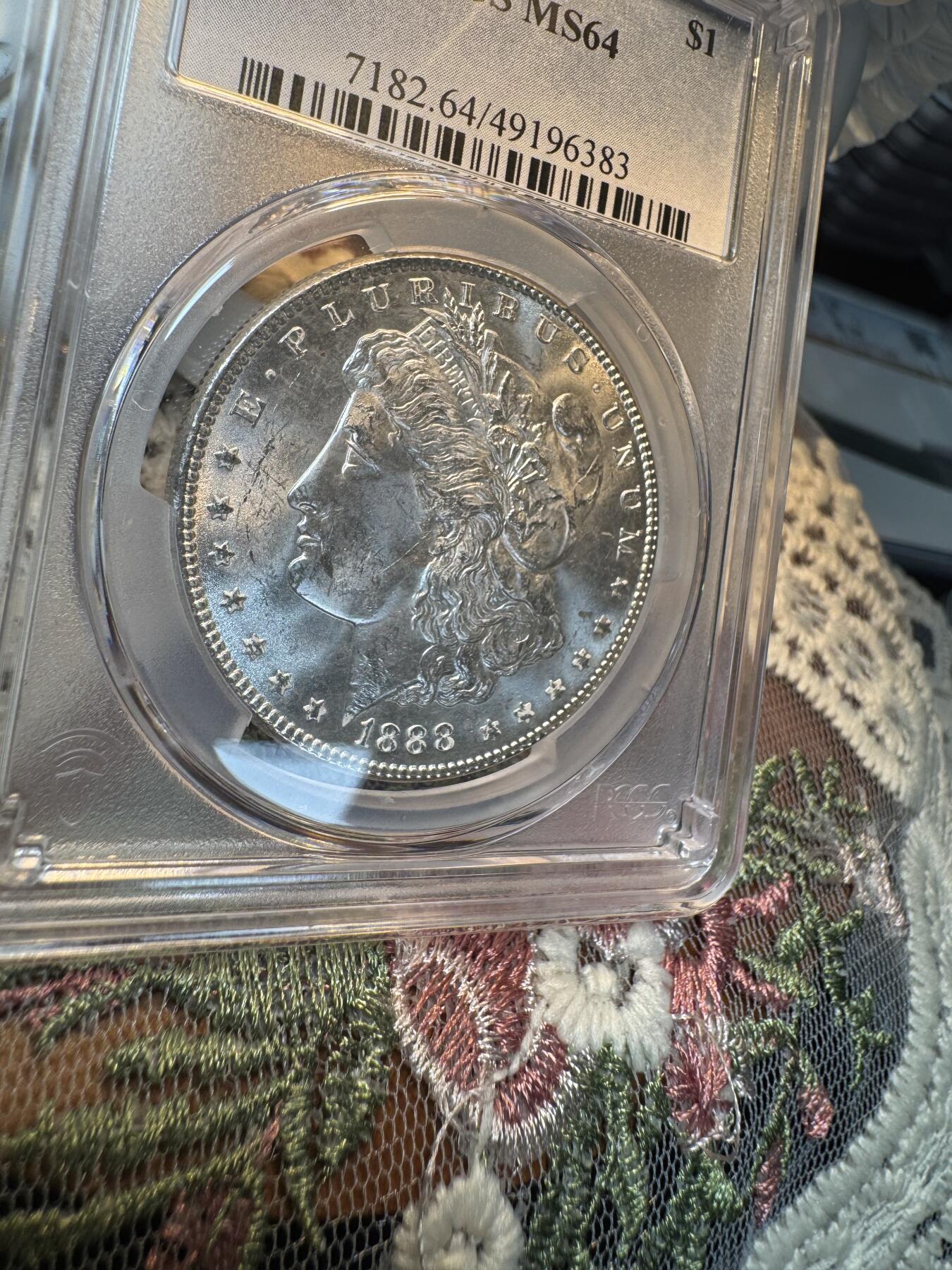 “一元初始，万象更新”新年新铺开张 全场免押0佣金 PCGS MS64 1888年摩根，吉祥年份，超强转光