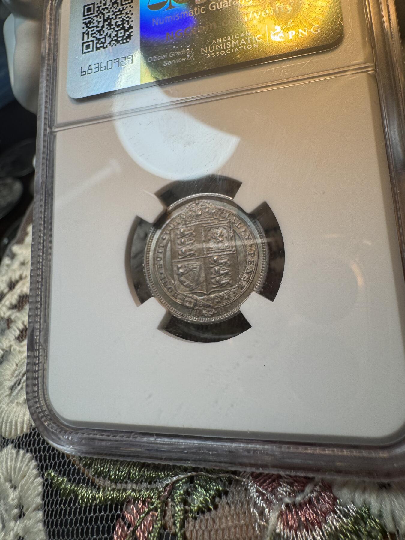“一元初始，万象更新”新年新铺开张 全场免押0佣金 NGC MS62 1887年英国维多利亚高冠6便士，淡金色包浆
