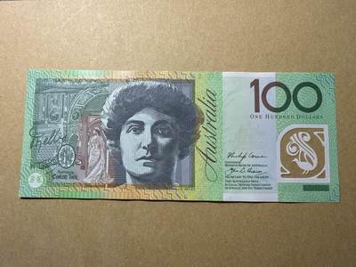 世界纸钞 第九期 - 澳大利亚2017年 100 全新unc