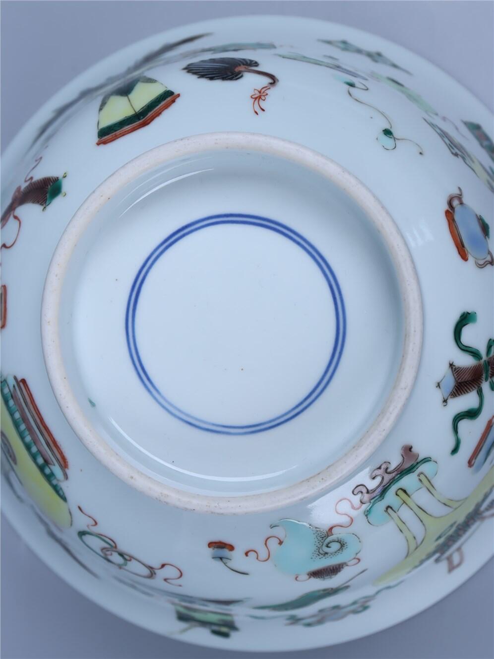 承乾2024年秋季文物艺术品拍卖会 清 五彩博古图碗 1 19.5*10cm  瓷