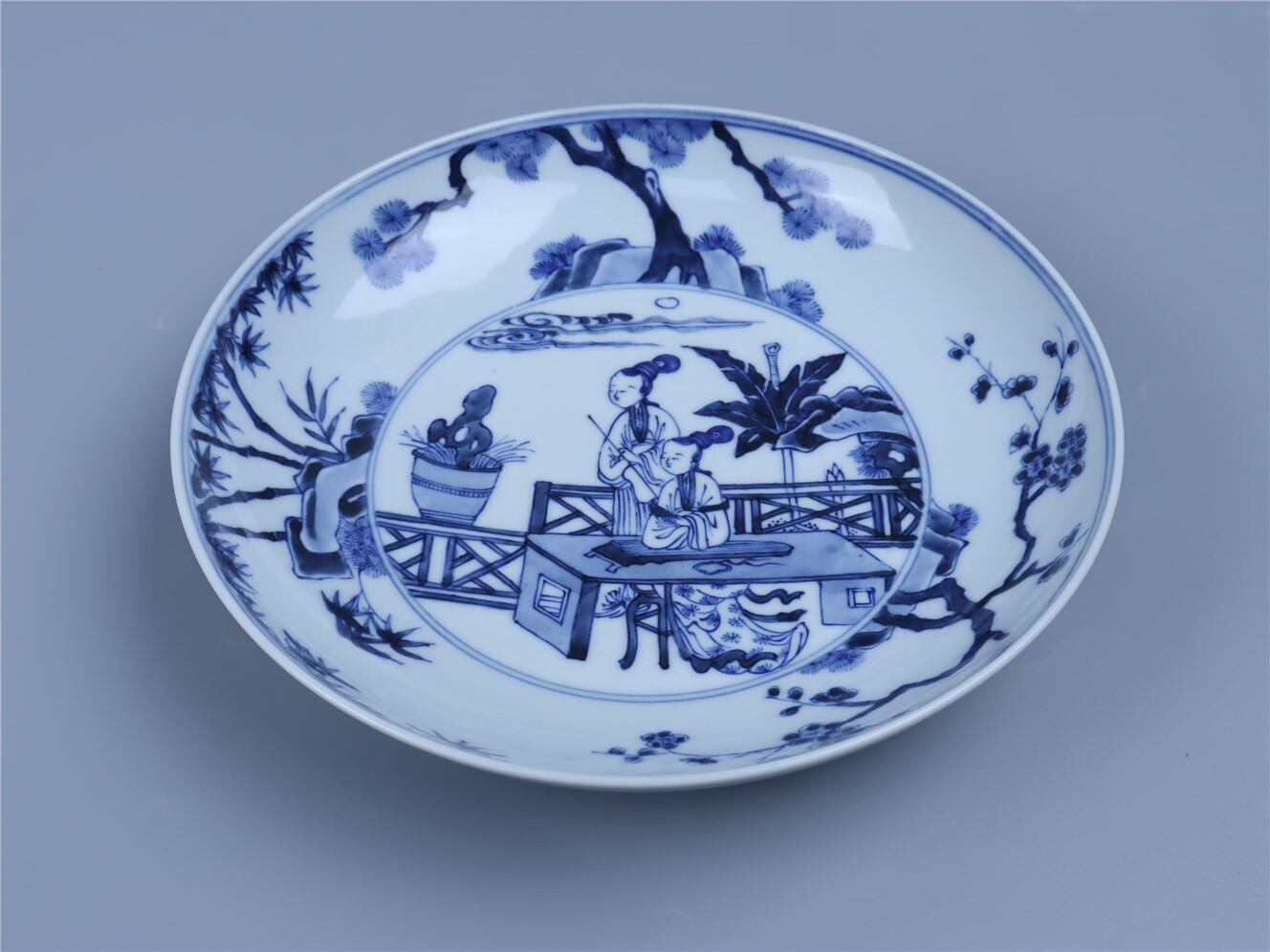 承乾2024年秋季文物艺术品拍卖会 清雍正 青花仕女图盘 1 20.5*4.5cm  瓷