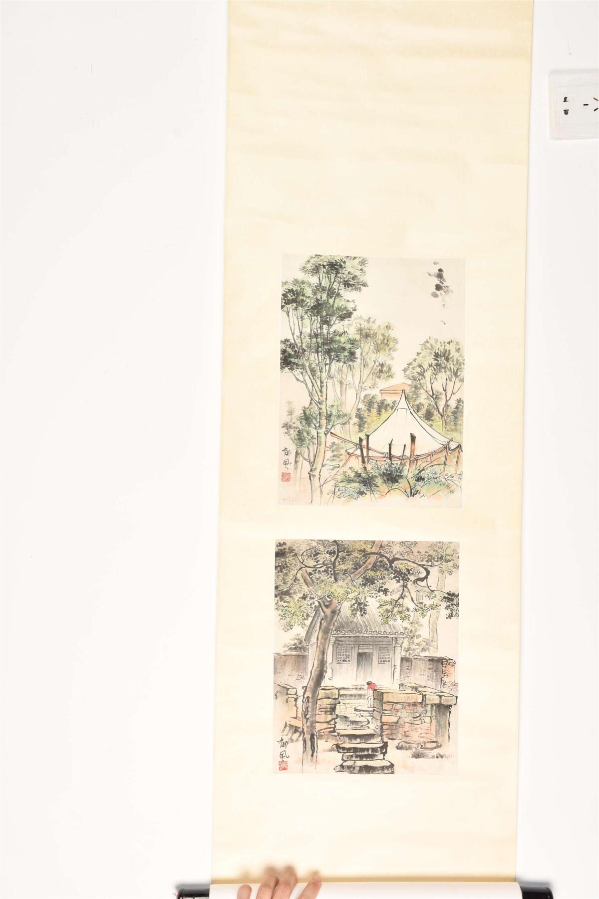 承乾2024年秋季文物艺术品拍卖会 郁风 风景人物双挖 设色纸本立轴 36*27cm*2