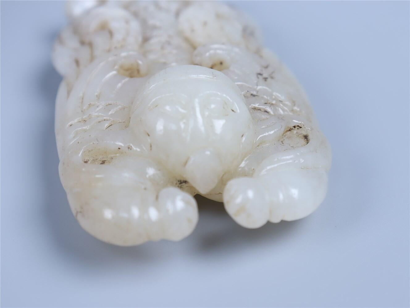 承乾2024年秋季文物艺术品拍卖会 清 白玉迦楼罗把件 1 8.48*4.82cm 87.68g 玉