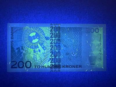 《张总收藏》181期-外币精品百拍特别场 挪威200克朗 UNC 2009年 挪威地球物理学家伯克兰 无4