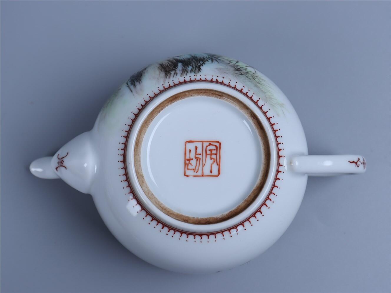 承乾2024年秋季文物艺术品拍卖会 石宇初 原上和鸣花鸟执壶 1 H8.5cm  瓷