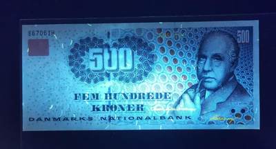 《张总收藏》181期-外币精品百拍特别场 丹麦1997年初版第一签名A0冠500克朗UNC-无4有荧光反应，A0971H代表1997年，Pick#58a