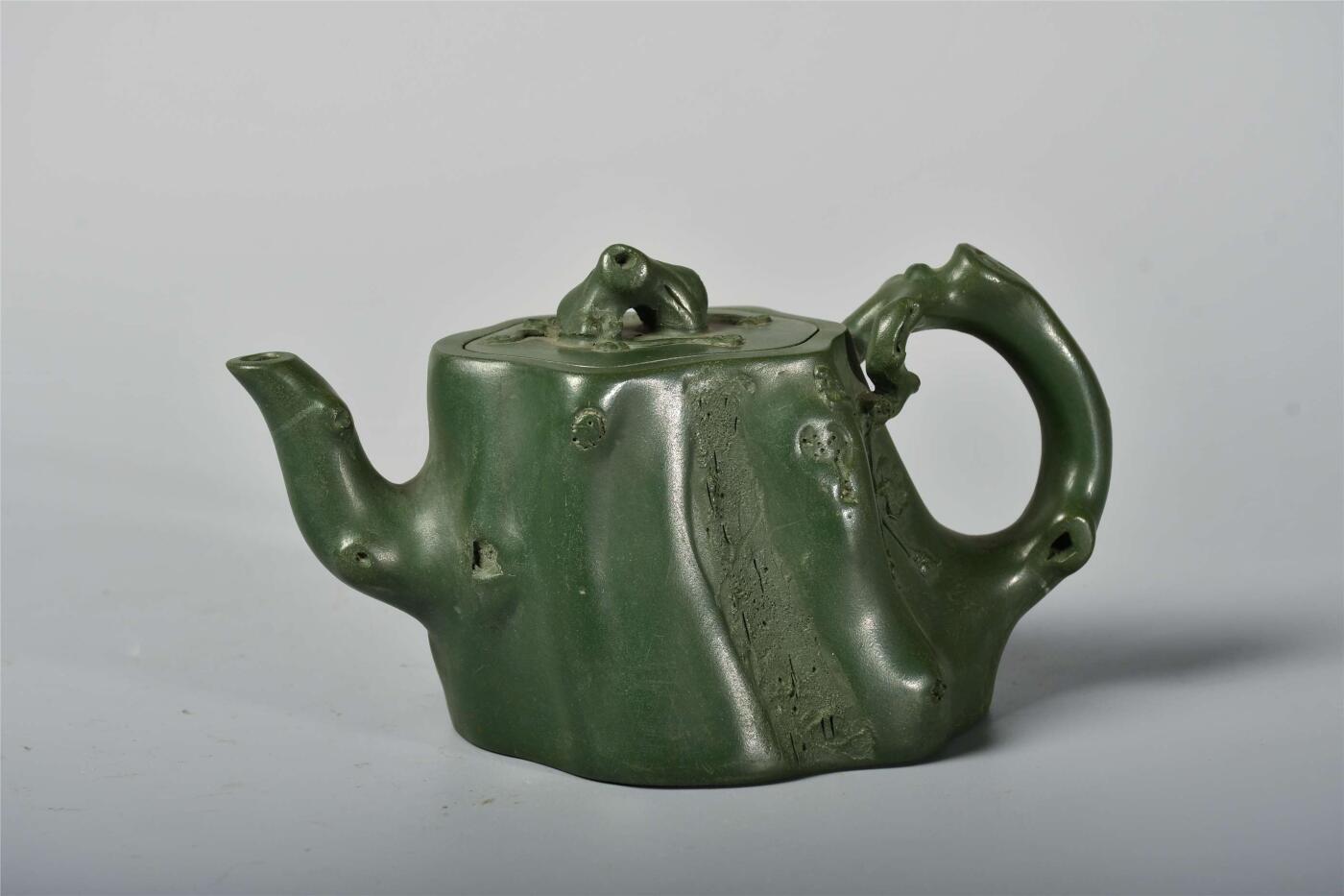 承乾2024年秋季文物艺术品拍卖会 绿泥树桩紫砂壶（刘建明制） 1 H8cm  紫砂