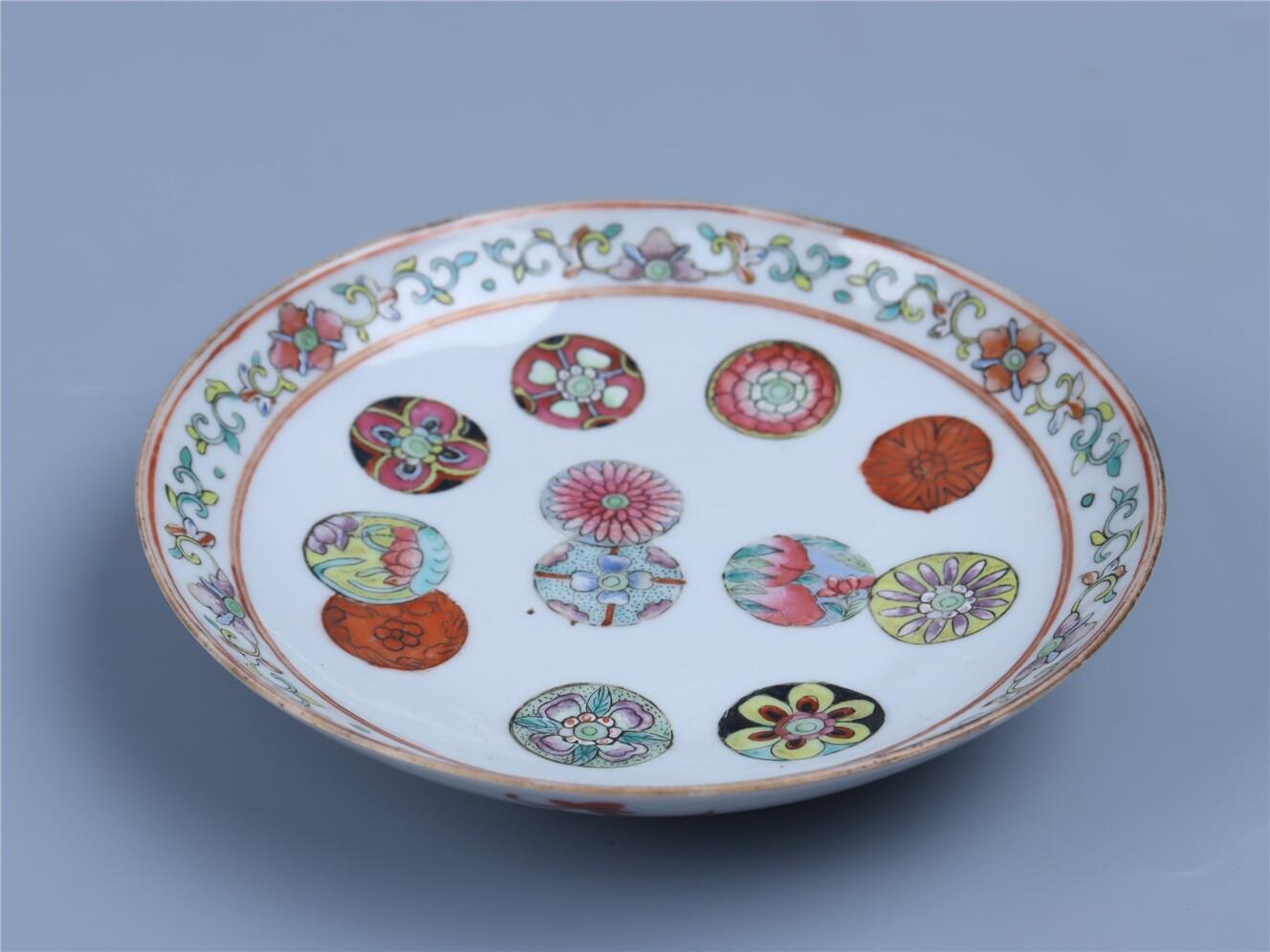 承乾2024年秋季文物艺术品拍卖会 清 粉彩皮球花碟 1 15*3.2cm  瓷