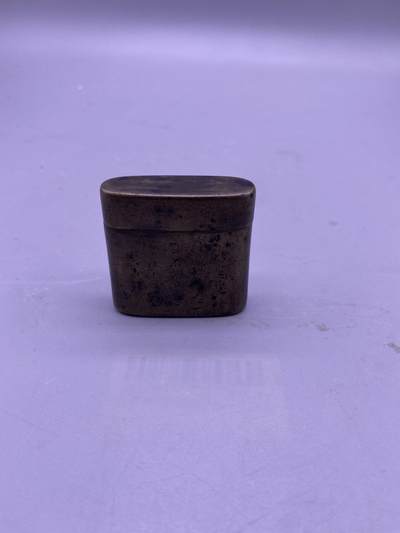 老铜盒，尺寸4.6*4.7厘米，品相如图，350包快递 - 老铜盒，尺寸4.6*4.7厘米，品相如图，350包快递