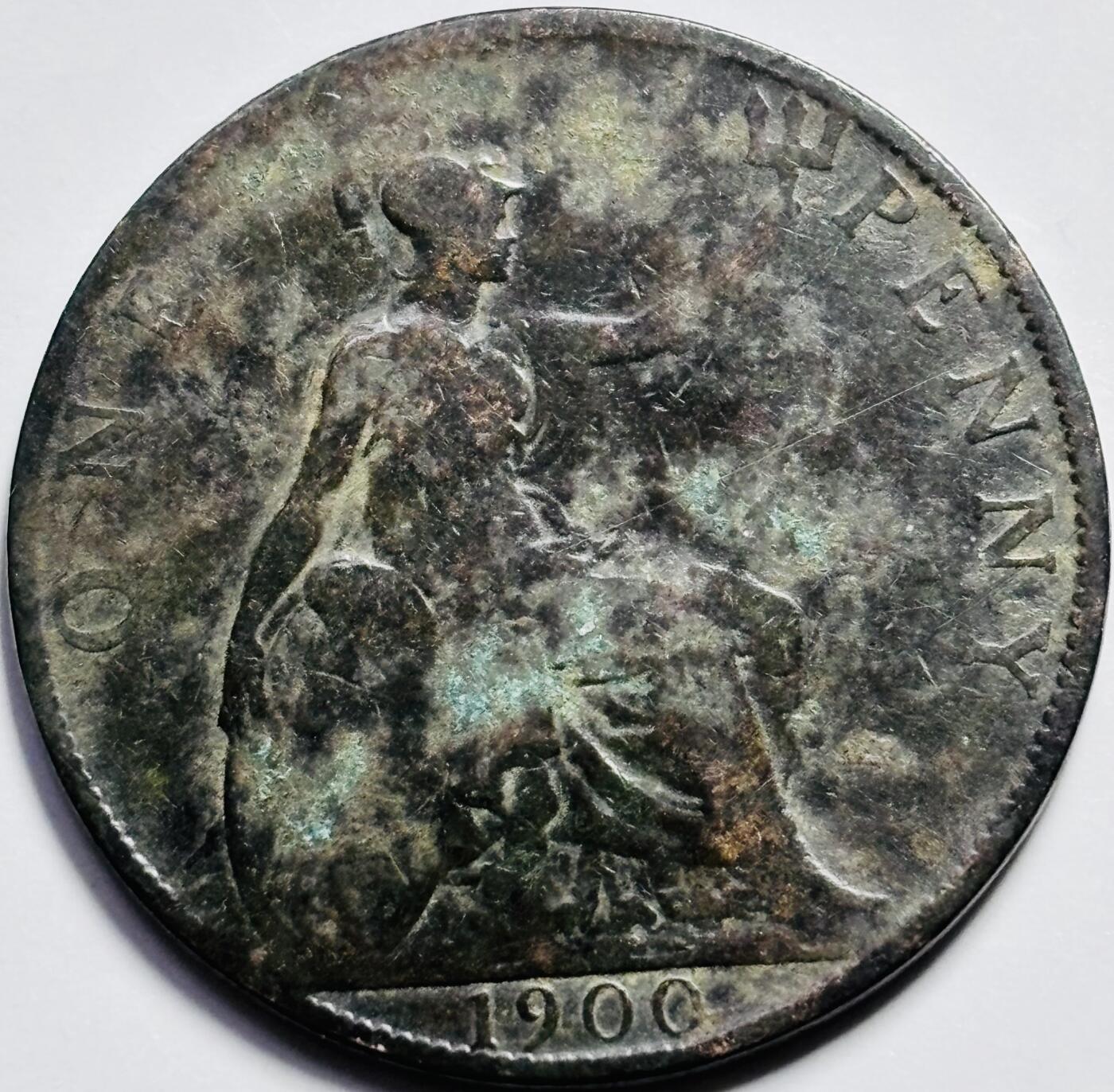 文馨钱币收藏第 203 场，英系套册纪念币，古铜币 少见绿美人 1900 年英国维多利亚披纱版 1 便士古铜币