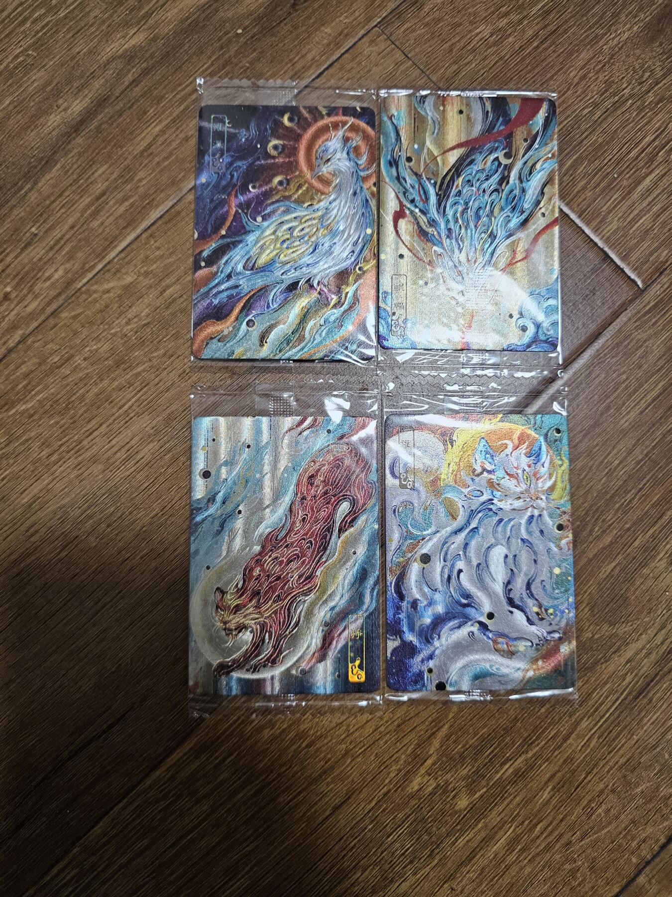 龙虎卡牌19场（龙腾虎踞万里行） 日漫尺寸粗闪卡4张 可可瑞听上古神兽第四弹（原膜）