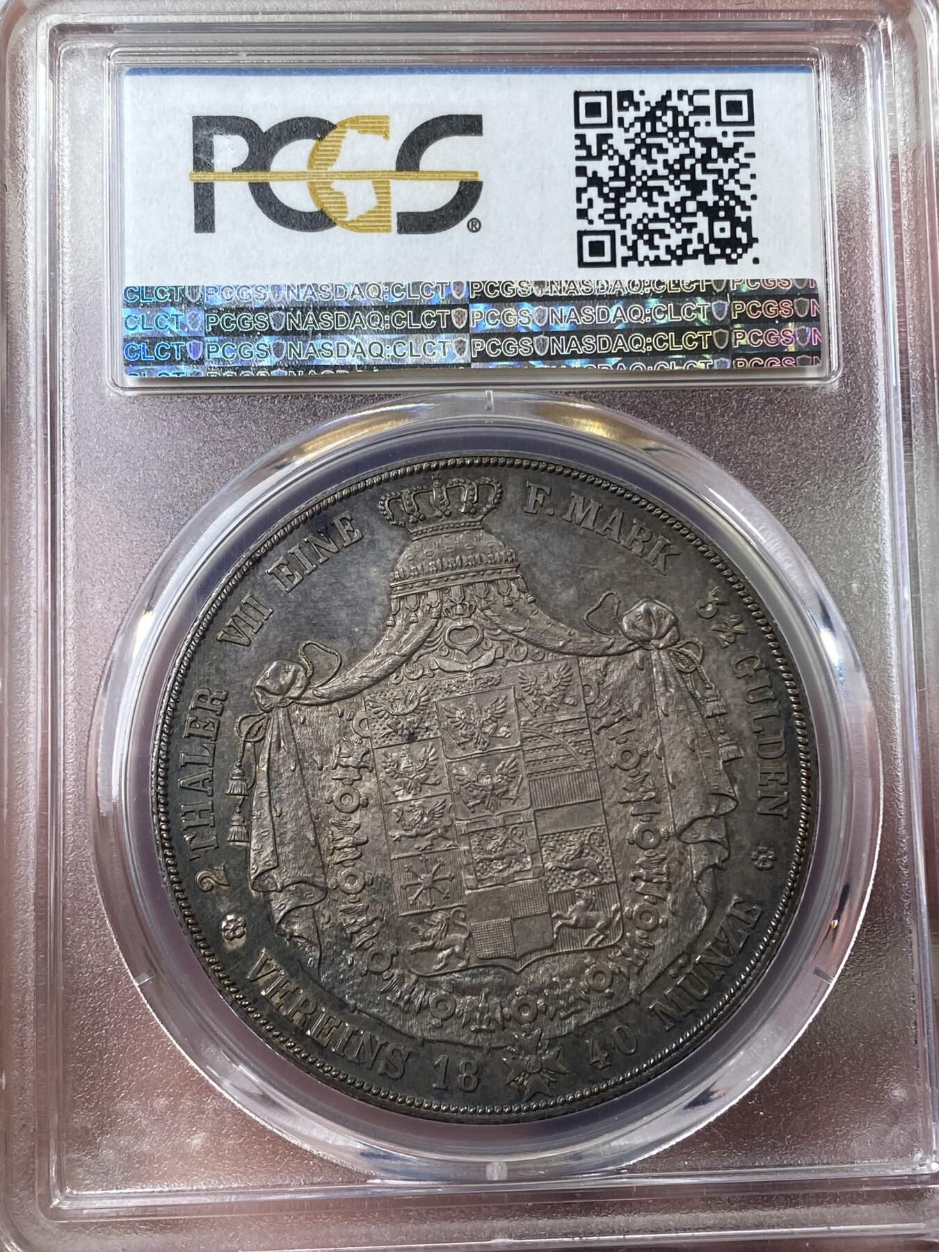 万国钱币拍卖第040期（万国2025新年大拍） PCGS MS64 1840年德国普鲁士威廉三世纹章2泰勒 仅两年发行的威廉三世系列，普鲁士2t中不可或缺的一环，原味渐变五彩，全深打顶级状态，PC唯一冠军分&封面广告币，几乎无法超越的品相。