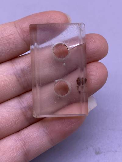 老水晶烟包扣，尺寸3.8*2.2厘米，品相如图，168包快递 - 老水晶烟包扣，尺寸3.8*2.2厘米，品相如图，168包快递