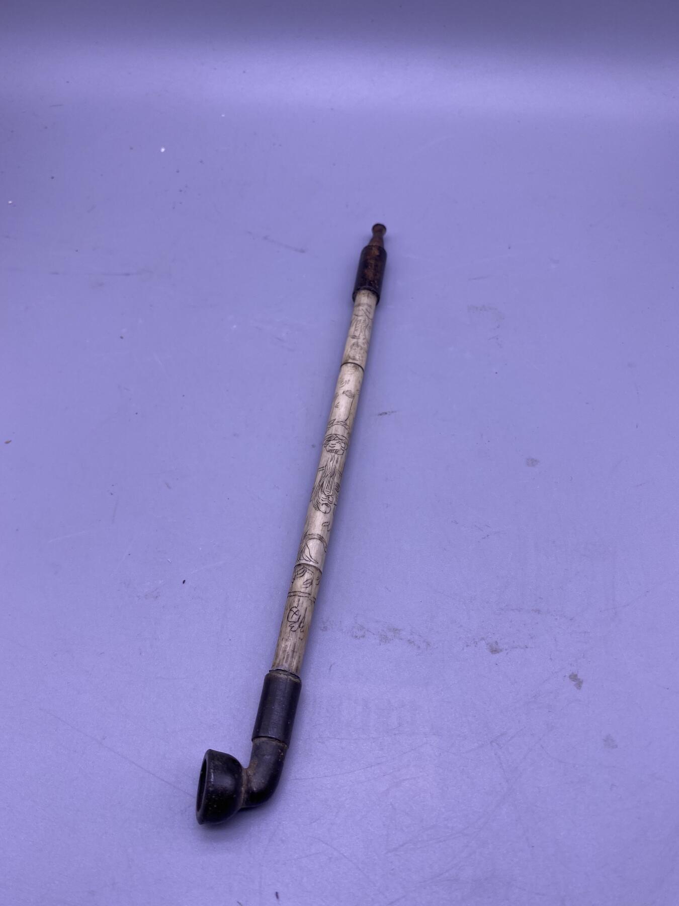 老骨雕人物烟枪，尺寸24厘米，品相如图，200包快递