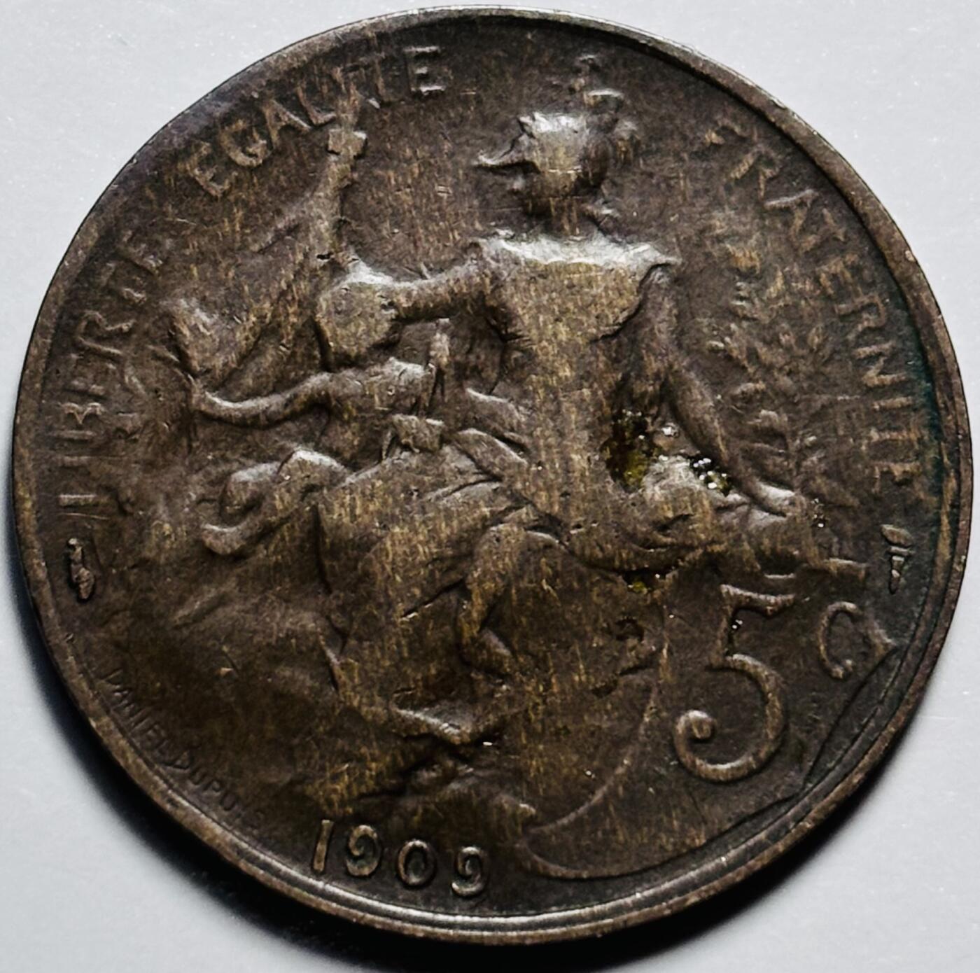文馨钱币收藏第 203 场，英系套册纪念币，古铜币 1909 年法兰西第三共和国玛丽安娜女神 5 分古铜币