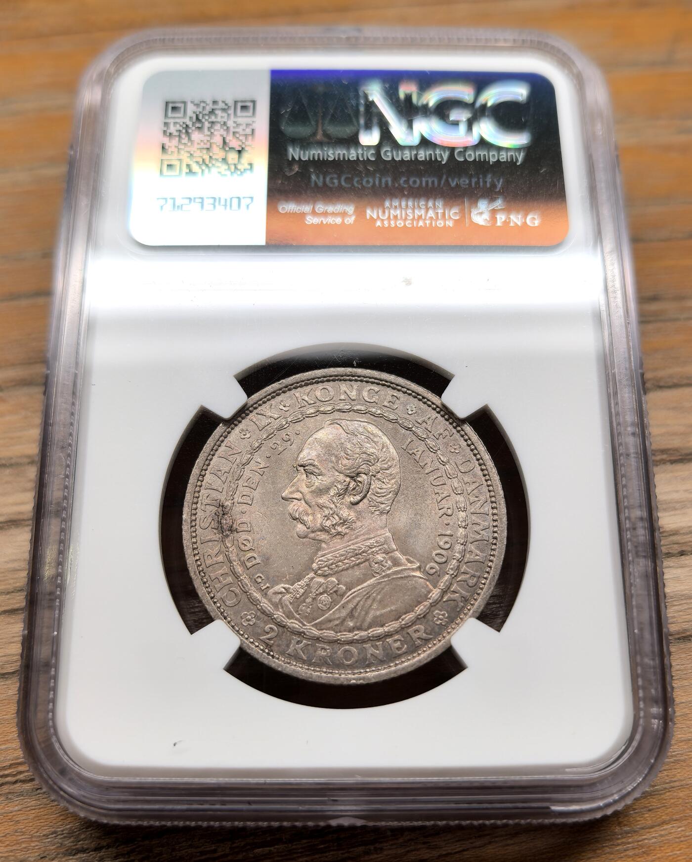 凡希社世界钱币微拍第二百九十四期 1906丹麦菲德里克八世加冕纪念2克朗银币NGC-MS64美包浆。