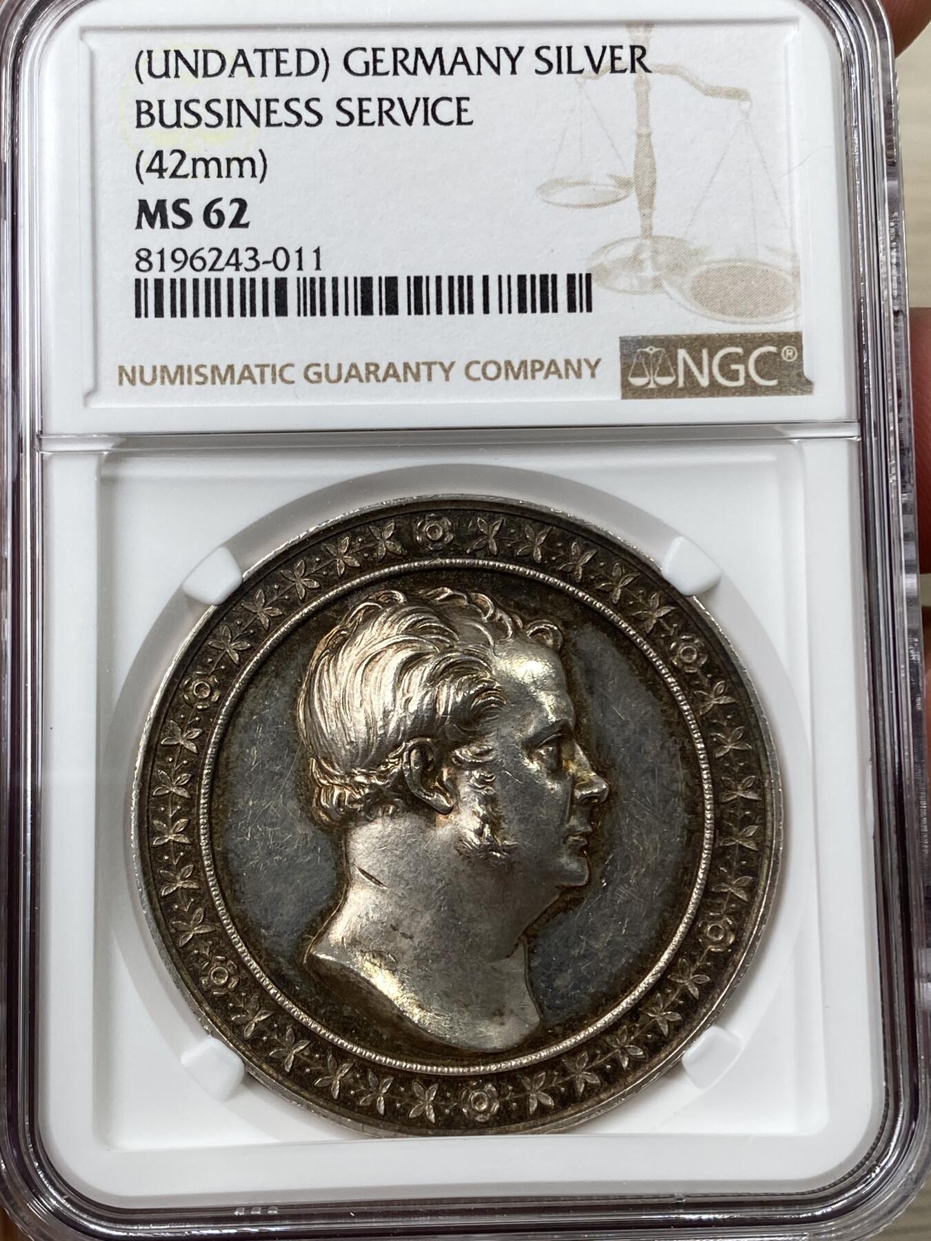 万国钱币拍卖第040期（万国2025新年大拍） NGC MS62 1850年德国普鲁士威廉四世国家商业成就纪念大银章 41.8MM 43.32G 日耳曼尼娅身坐帝国鹰送上祝福 高浮雕环五彩罕见