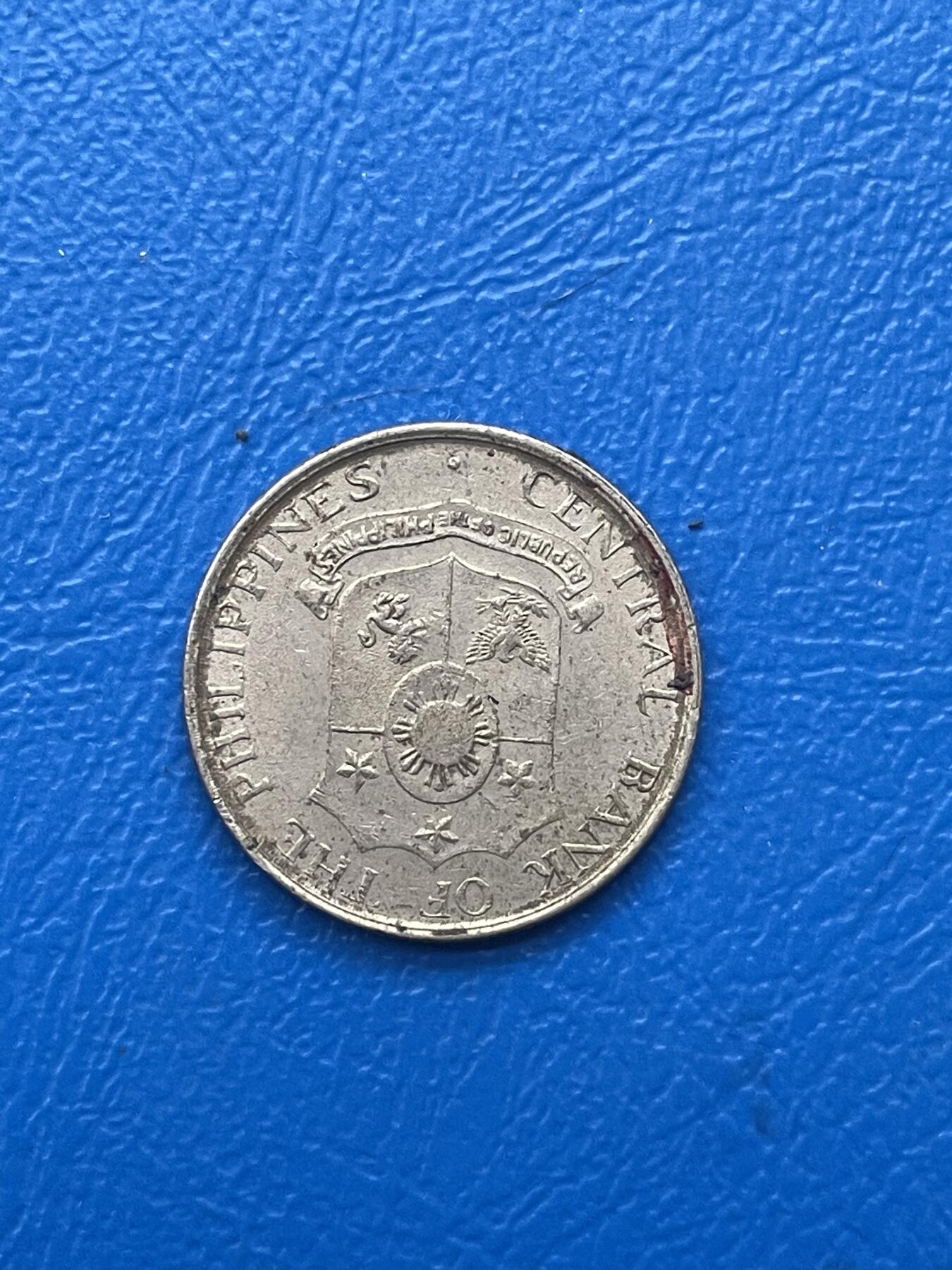 金银花邮币世界各国硬币专场05 无佣金 1966老外币