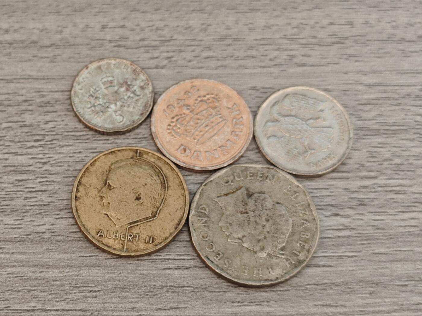 小小杂货铺22期  满五十包邮 可寄存 一元佣金 （银币、散币） 五枚杂币