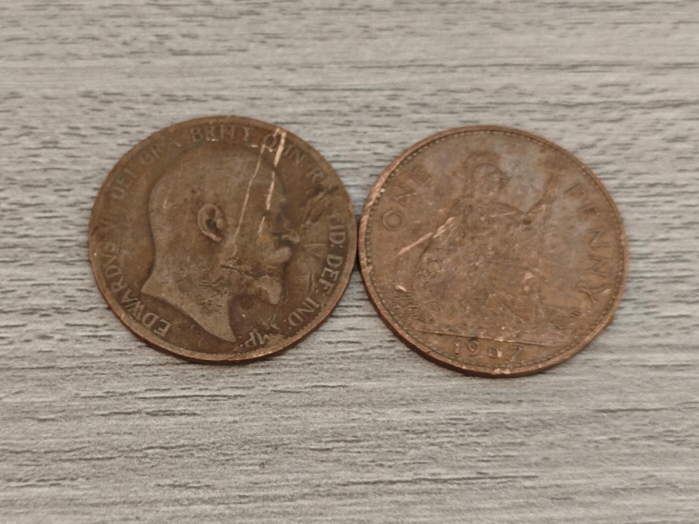 小小杂货铺22期  满五十包邮 可寄存 一元佣金 （银币、散币） 差品两枚