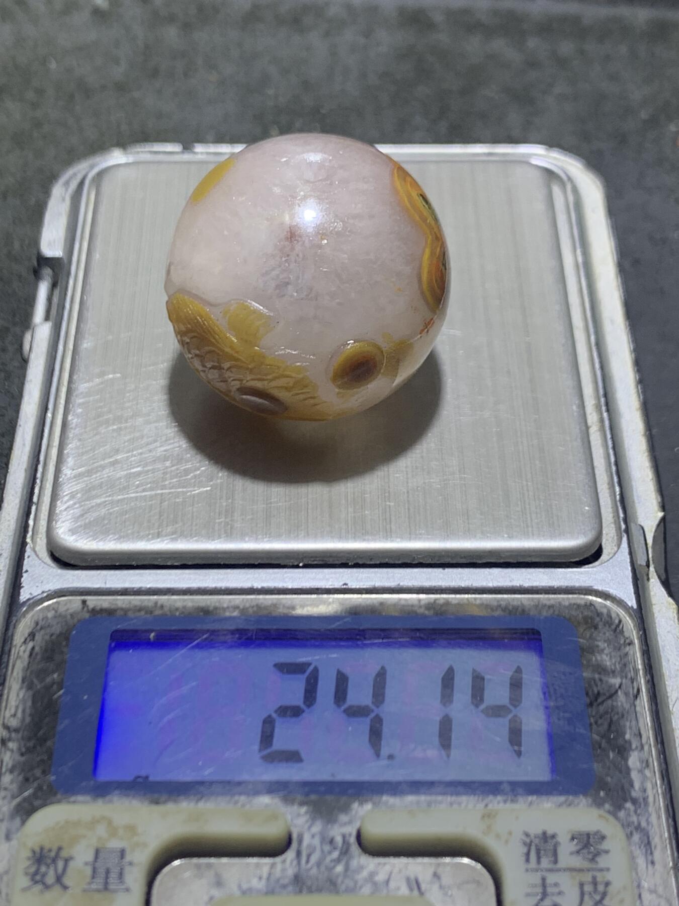 精美冰飘亚光天眼纹战国红玛瑙手工俏色巧雕金鱼大随形珠一个