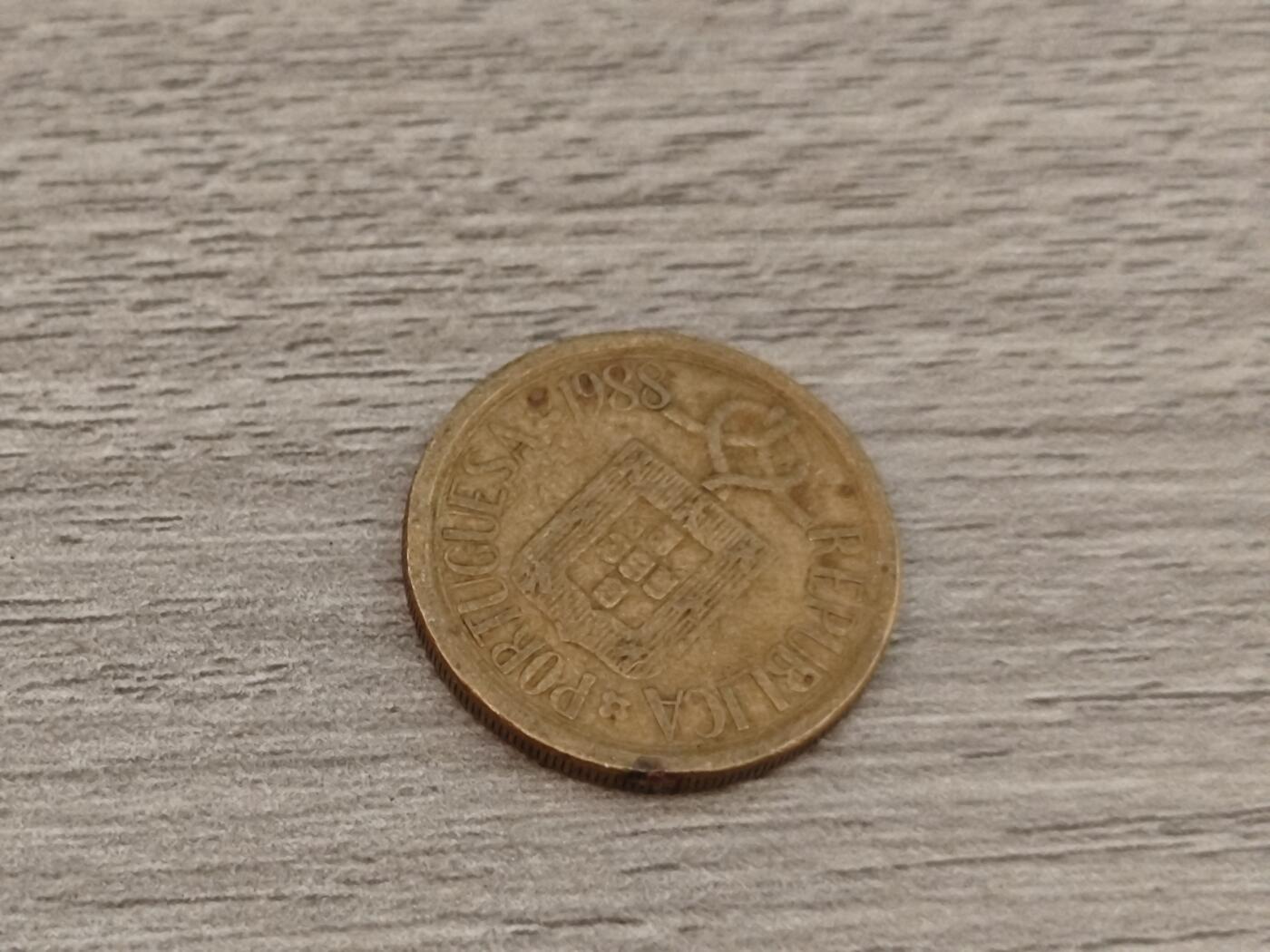 小小杂货铺22期  满五十包邮 可寄存 一元佣金 （银币、散币） 葡萄牙10埃库斯多