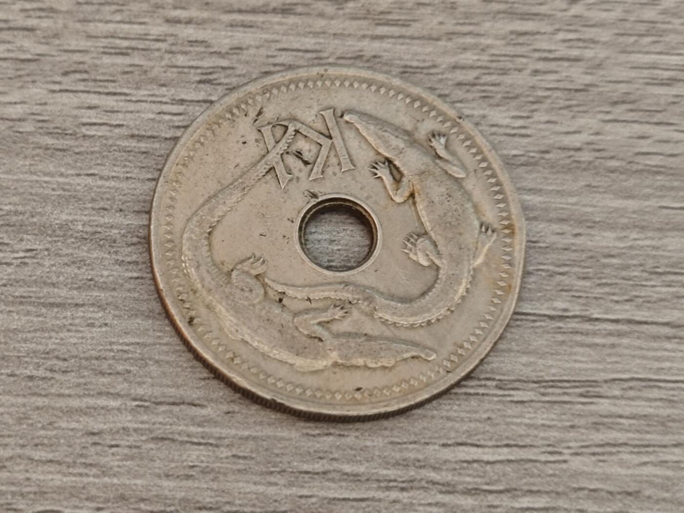 小小杂货铺22期  满五十包邮 可寄存 一元佣金 （银币、散币） 巴布新几内亚一吉娜