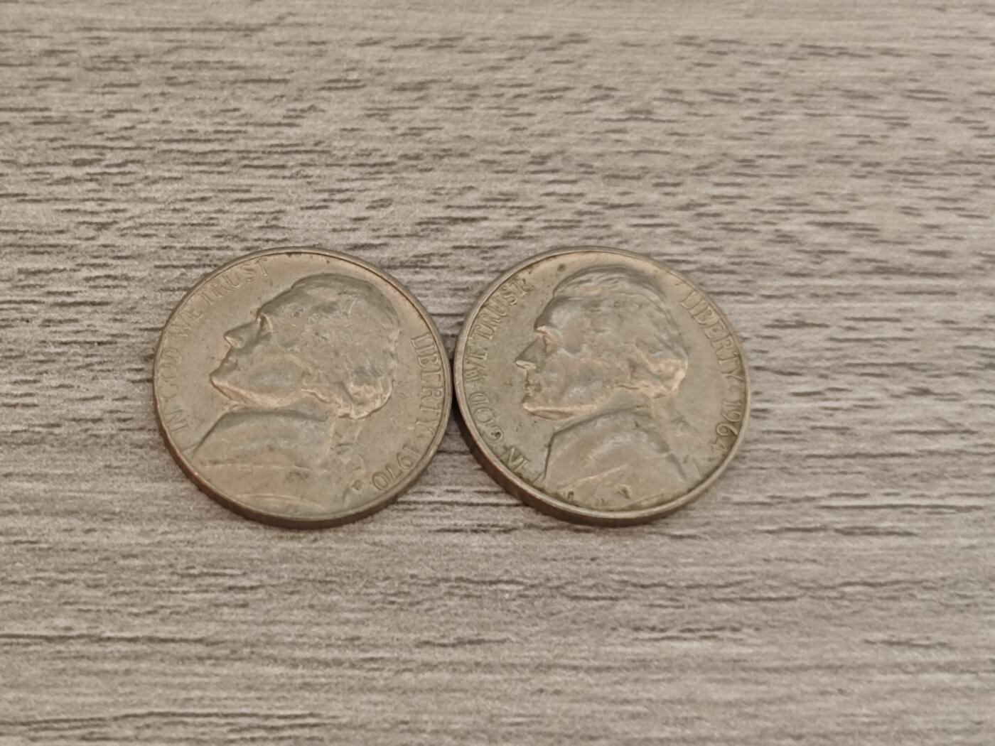 小小杂货铺22期  满五十包邮 可寄存 一元佣金 （银币、散币） 五美分两枚