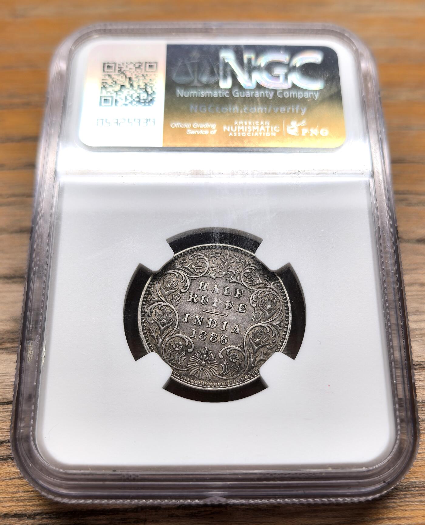凡希社世界钱币微拍第二百九十四期 1886C英属印度小维1/2卢比NGC-XF45