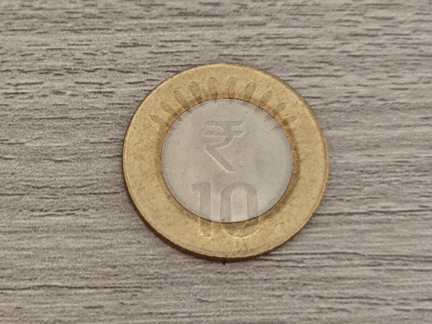 小小杂货铺22期  满五十包邮 可寄存 一元佣金 （银币、散币） 印度十卢比