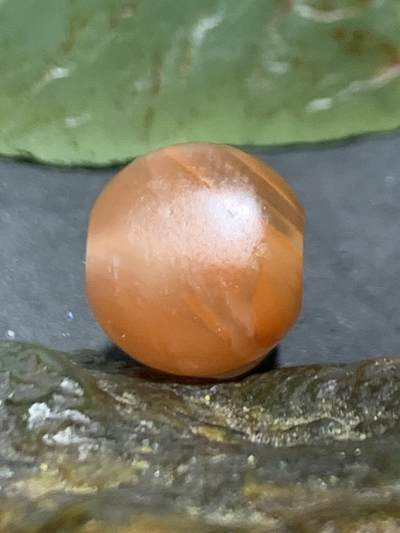 精美亚光保山南红玛瑙小三通佛头一个 精美亚光保山南红玛瑙小三通佛头一个