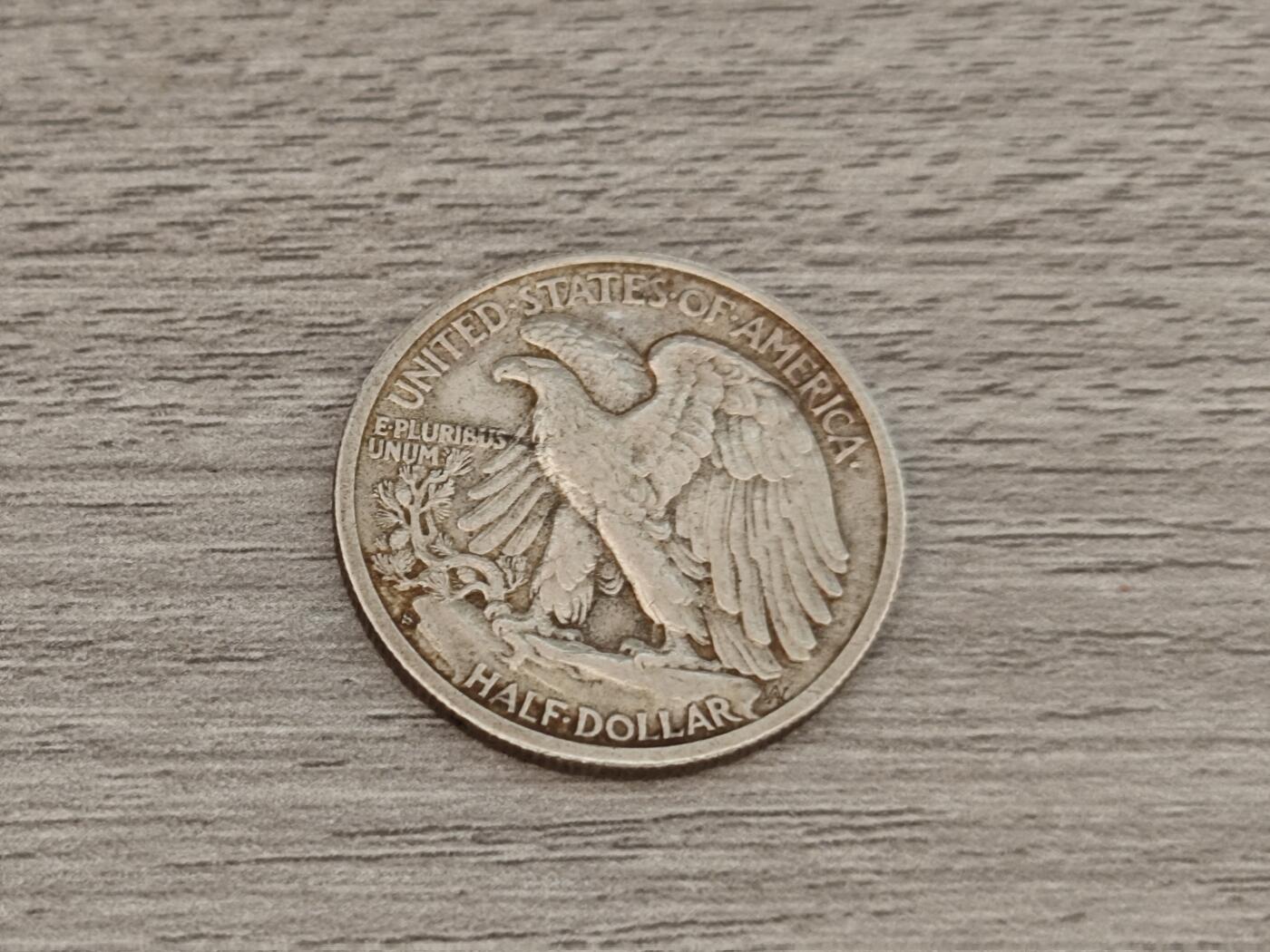 小小杂货铺22期  满五十包邮 可寄存 一元佣金 （银币、散币） 1944年半美元银币