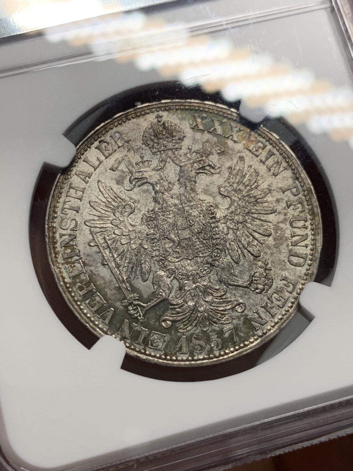 《竞宝斋》第342场 周日，周一，2场连拍 （全场包邮） NGC MS62 奥地利1857年弗朗茨一世双头鹰1泰勒银币，状态不错