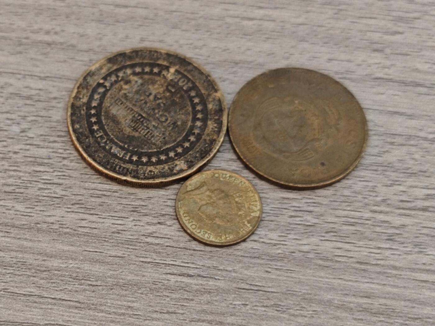 小小杂货铺22期  满五十包邮 可寄存 一元佣金 （银币、散币） 杂币三枚第七组