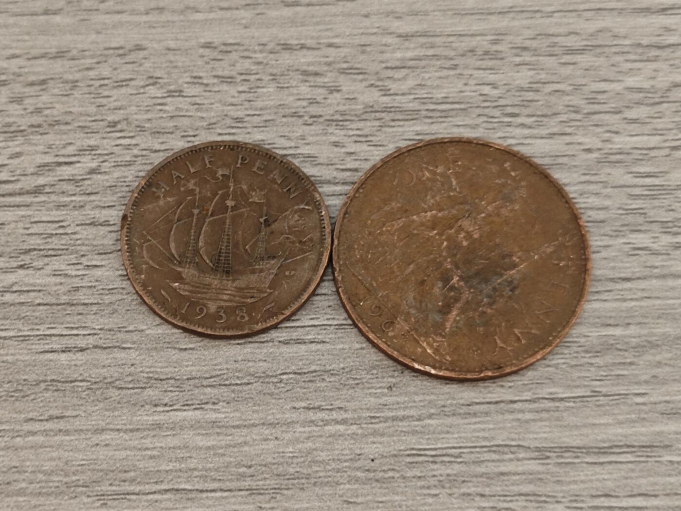 小小杂货铺22期  满五十包邮 可寄存 一元佣金 （银币、散币） 差品铜便士两枚