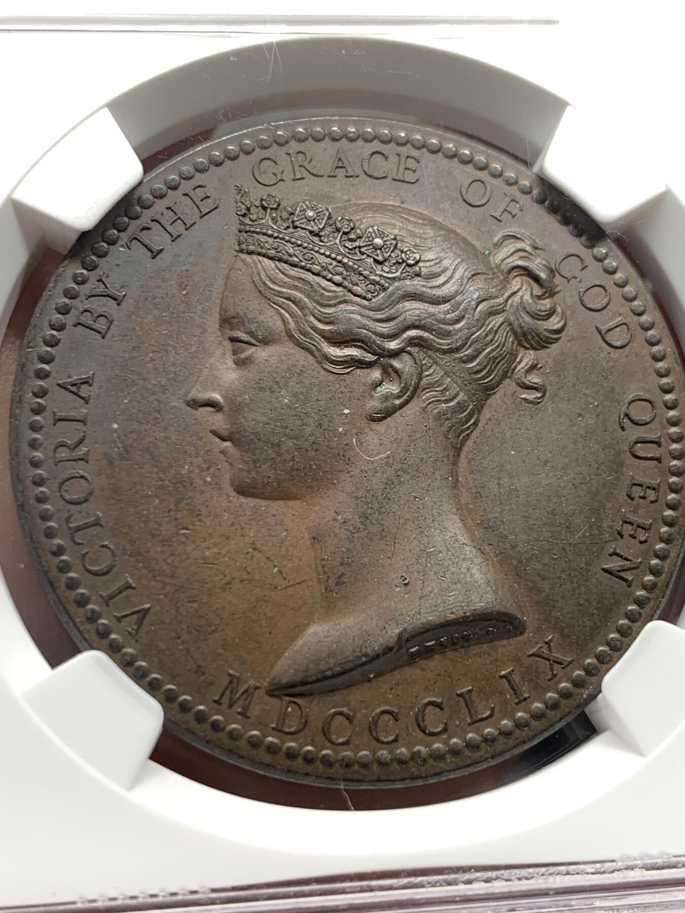 《竞宝斋》第342场 周日，周一，2场连拍 （全场包邮） NGC MS62BN 英国1878维多利亚-科学艺术铜章 精美细节 高点俱在