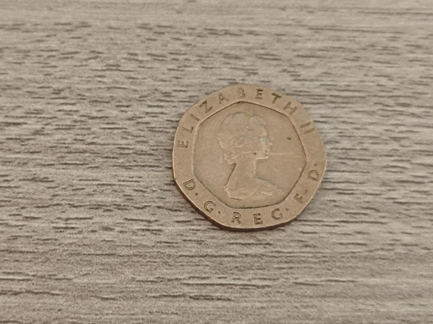 小小杂货铺22期  满五十包邮 可寄存 一元佣金 （银币、散币） 英国20便士